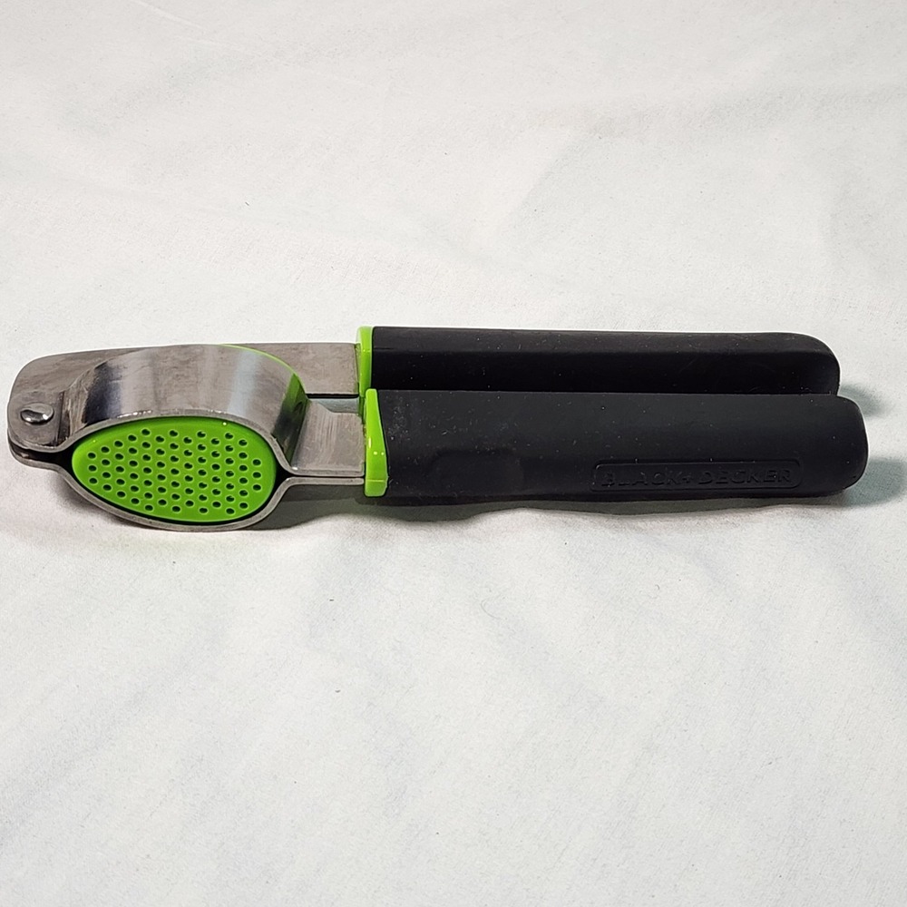 Black + Decker Garlic Press Handheld Removable Insert Black and Green Heavy